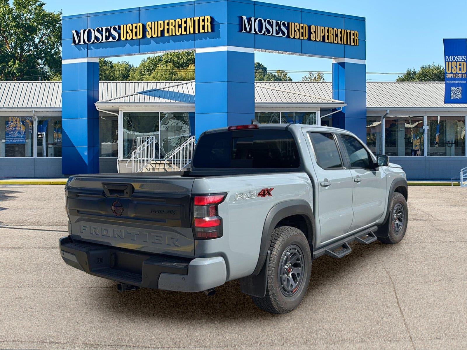 2025 Nissan Frontier — interior view