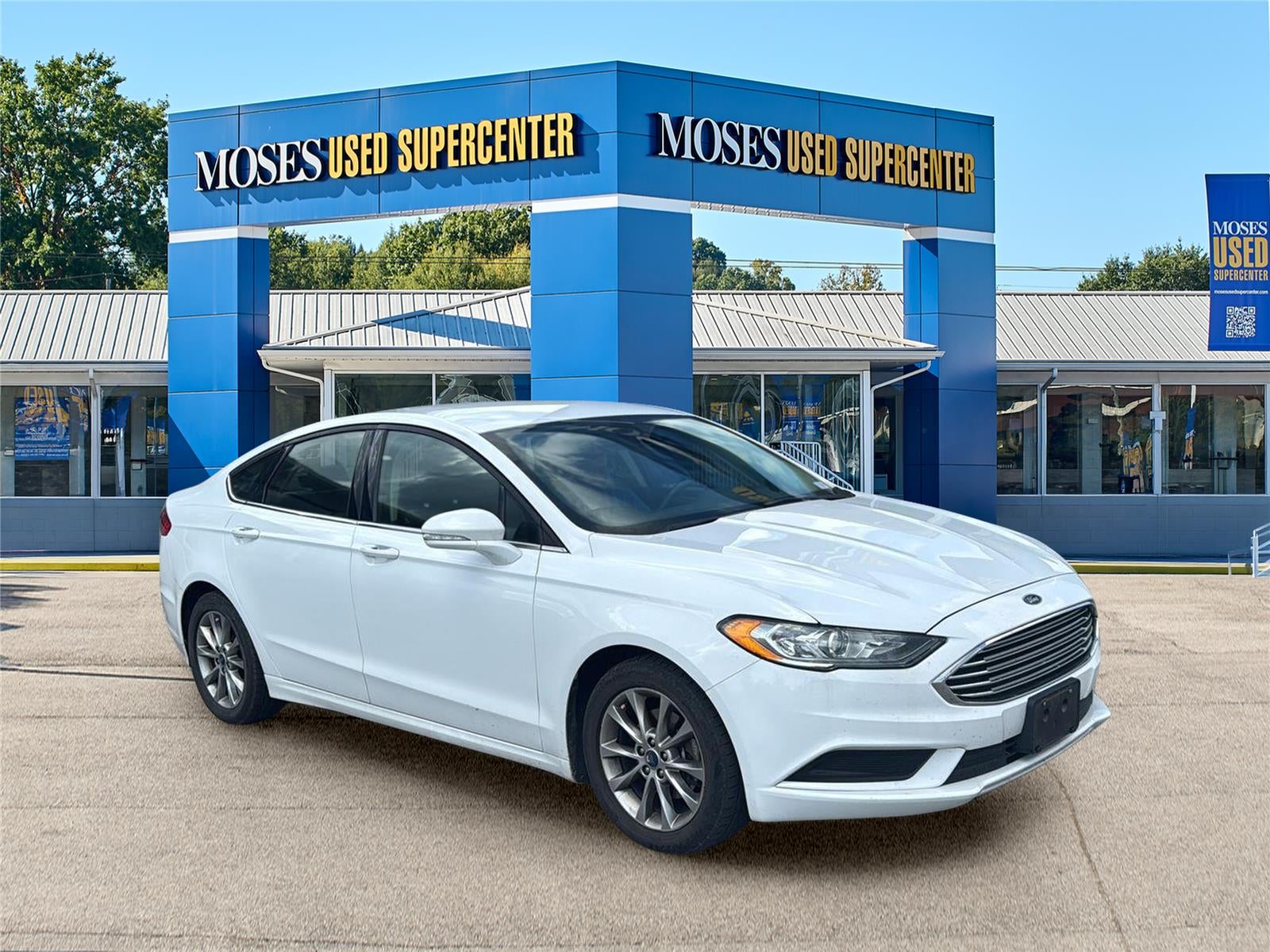 2017 Ford Fusion SE in Oxford White — front three-quarter view