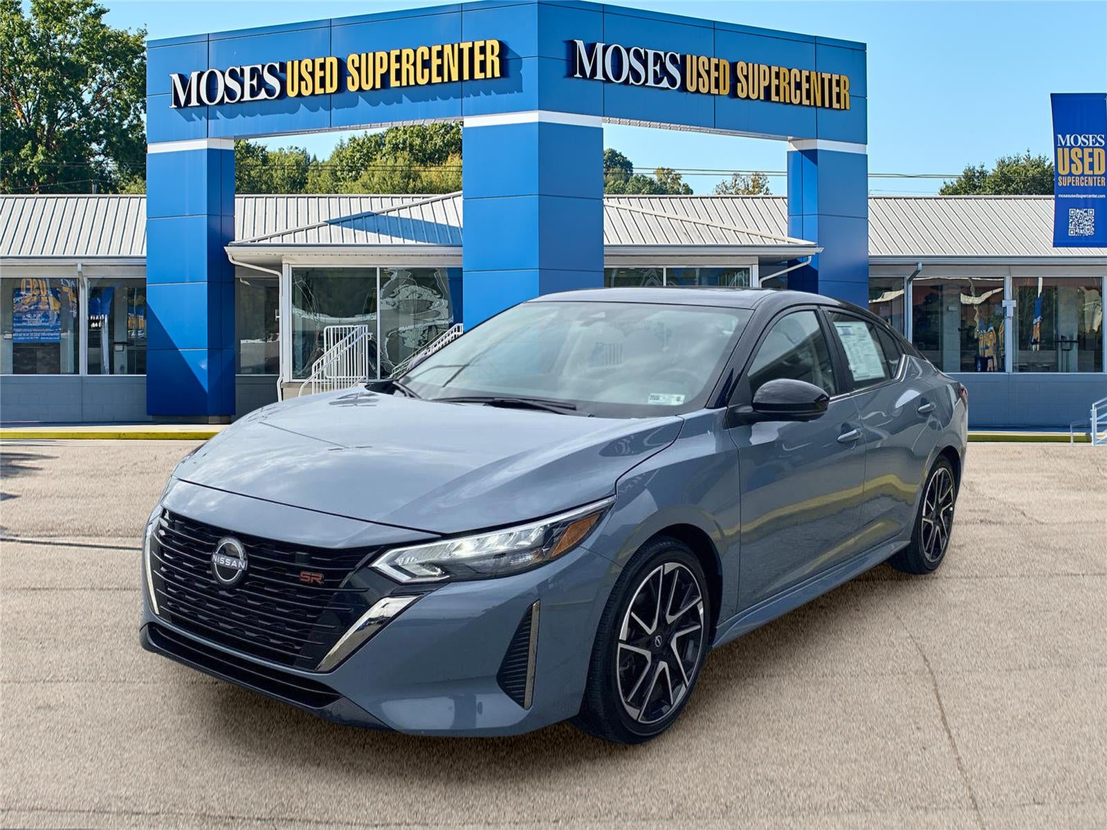 2025 Nissan Sentra SR in Atlantic Gray Metallic And Super Black — front three-quarter view