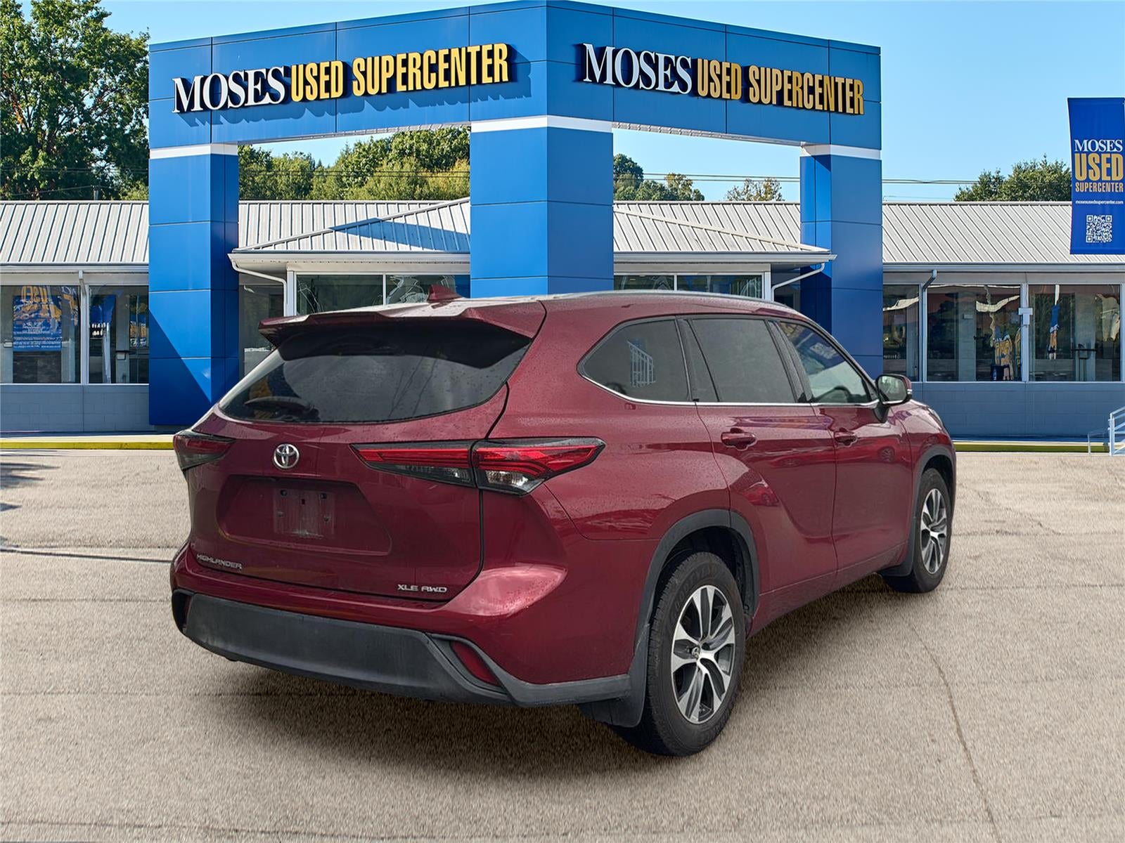 2021 Toyota Highlander — rear three-quarter view