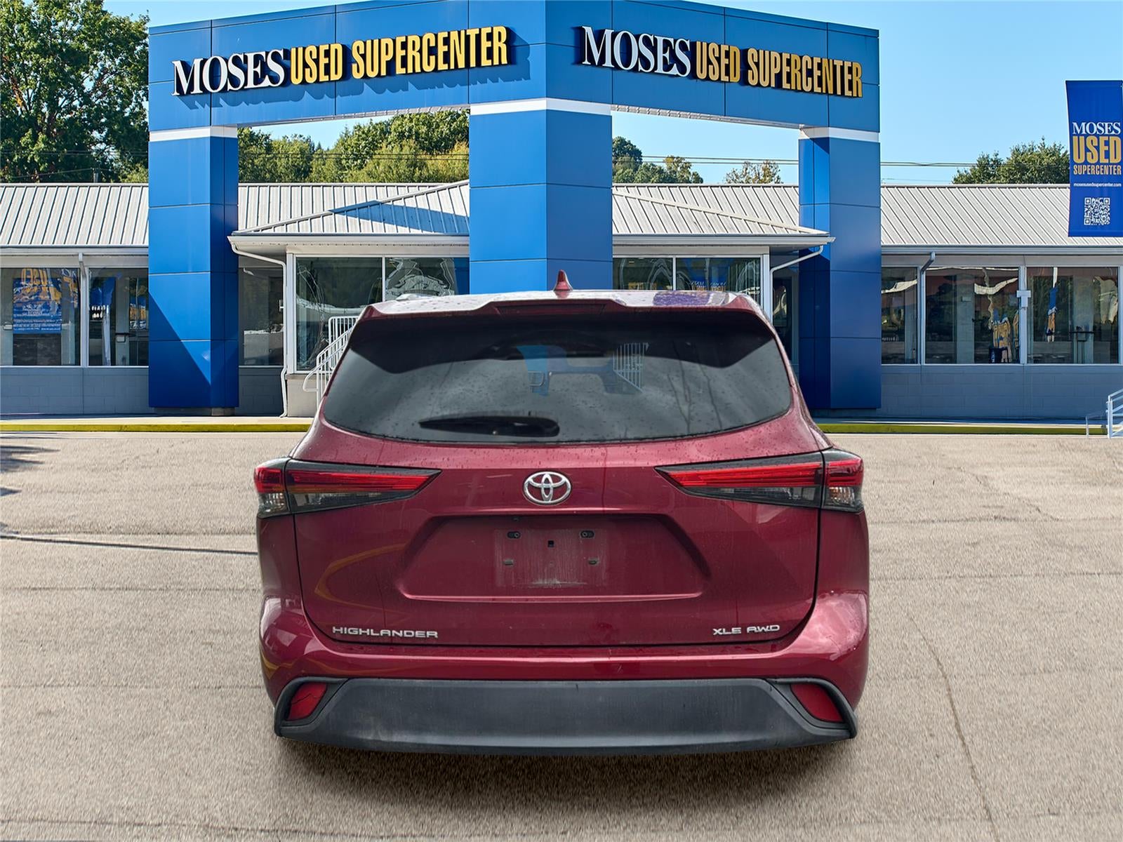 2021 Toyota Highlander — interior view