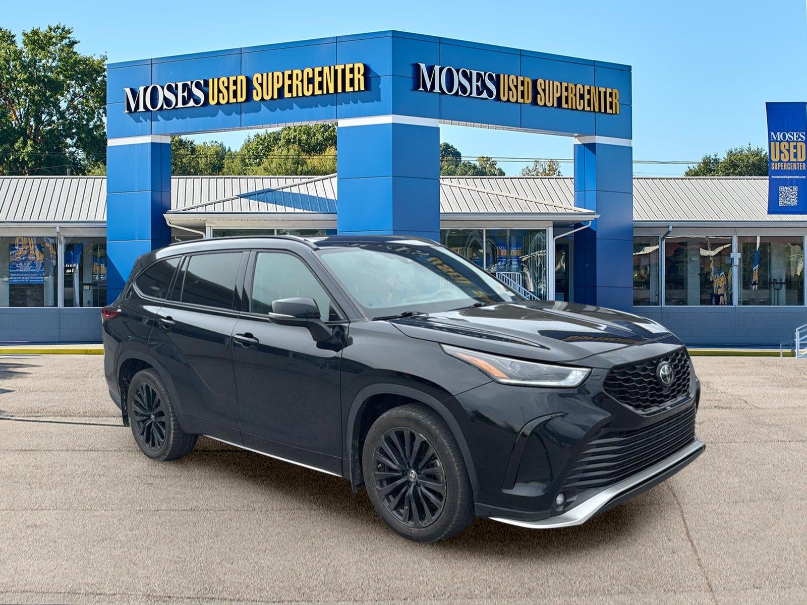 2023 Toyota Highlander — side profile view