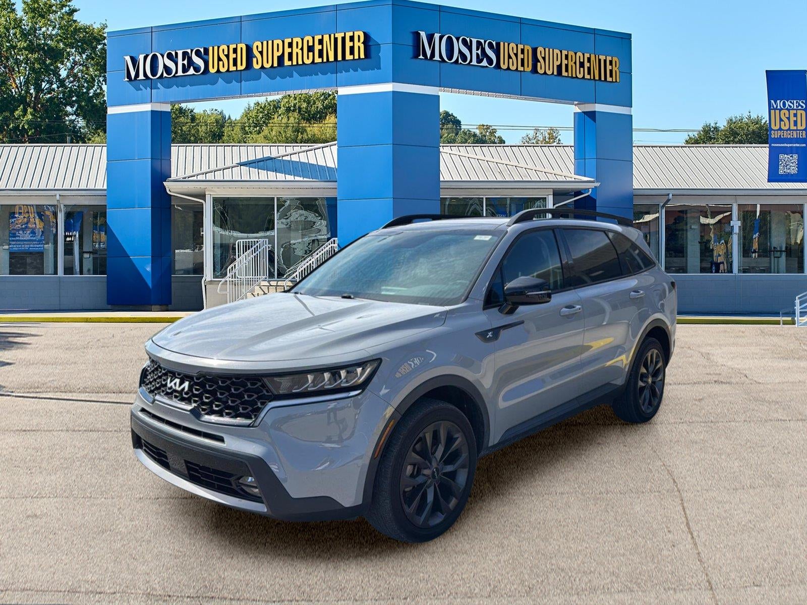 2023 Kia Sorento X-Line EX in Wolf Gray — front three-quarter view