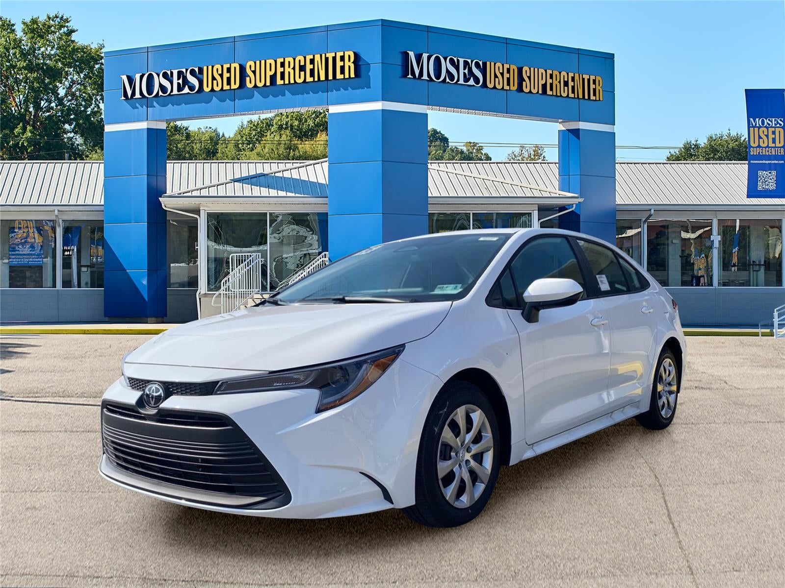 2026 Toyota Corolla LE in Ice Cap — front three-quarter view